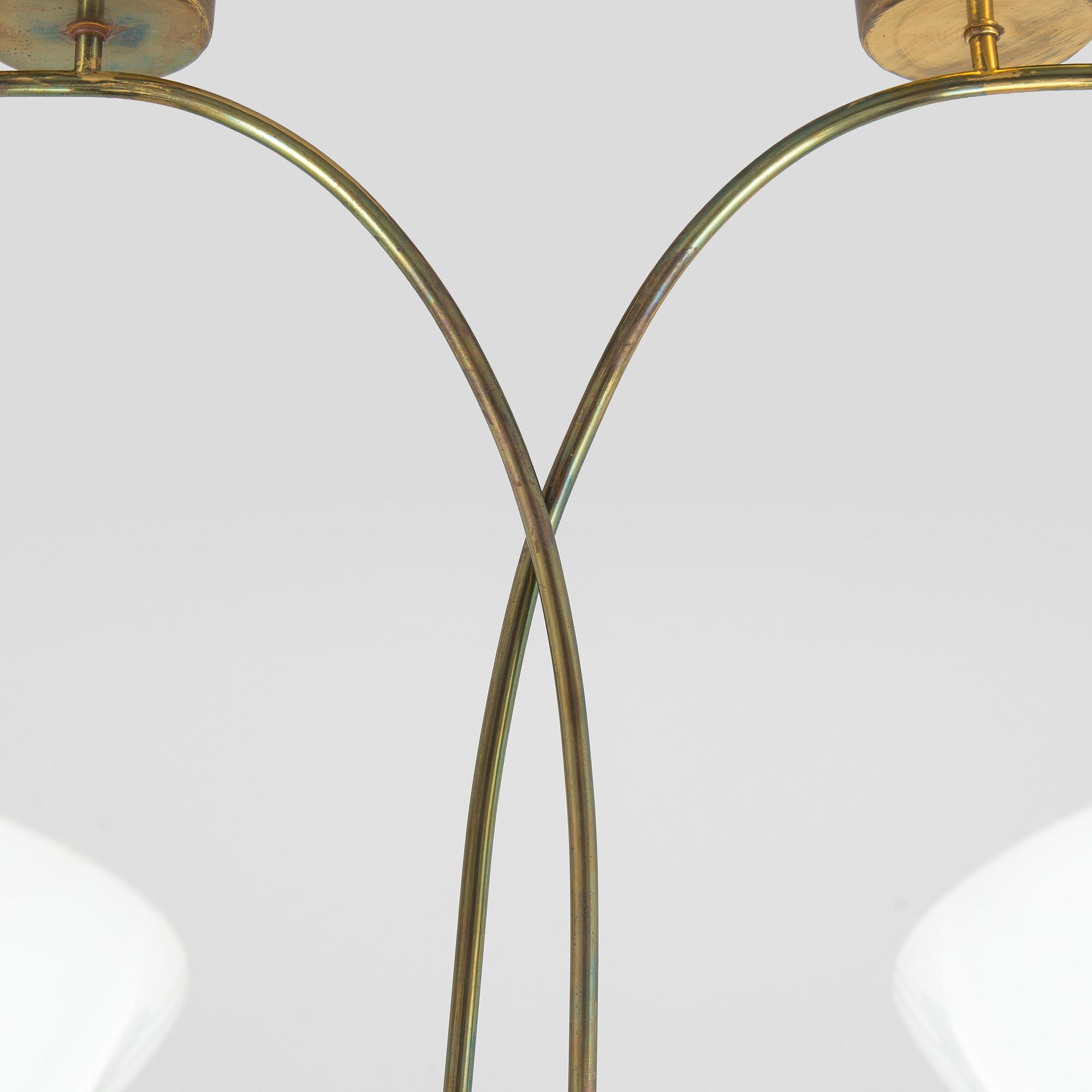 Paavo Tynell, Chandelier, for Taito. Made to order 1950.
