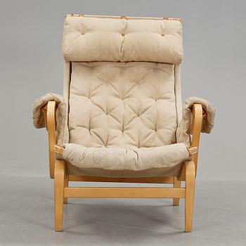 FÅTÖLJ, "Pernilla", Bruno Mathsson, DUX, 1900-talets andra hälft.