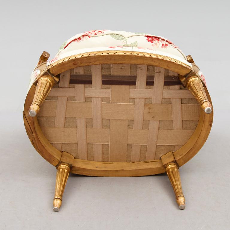 BERGÈRE, gustaviansk stil, 1900-talets första hälft.