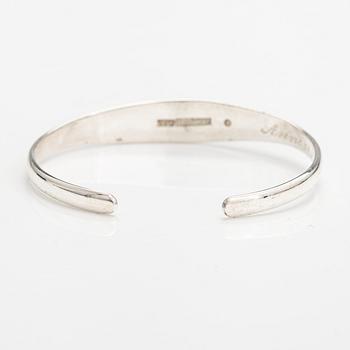 A silver bracelet, model 1232. Kalevala Koru, Helsinki 1961.