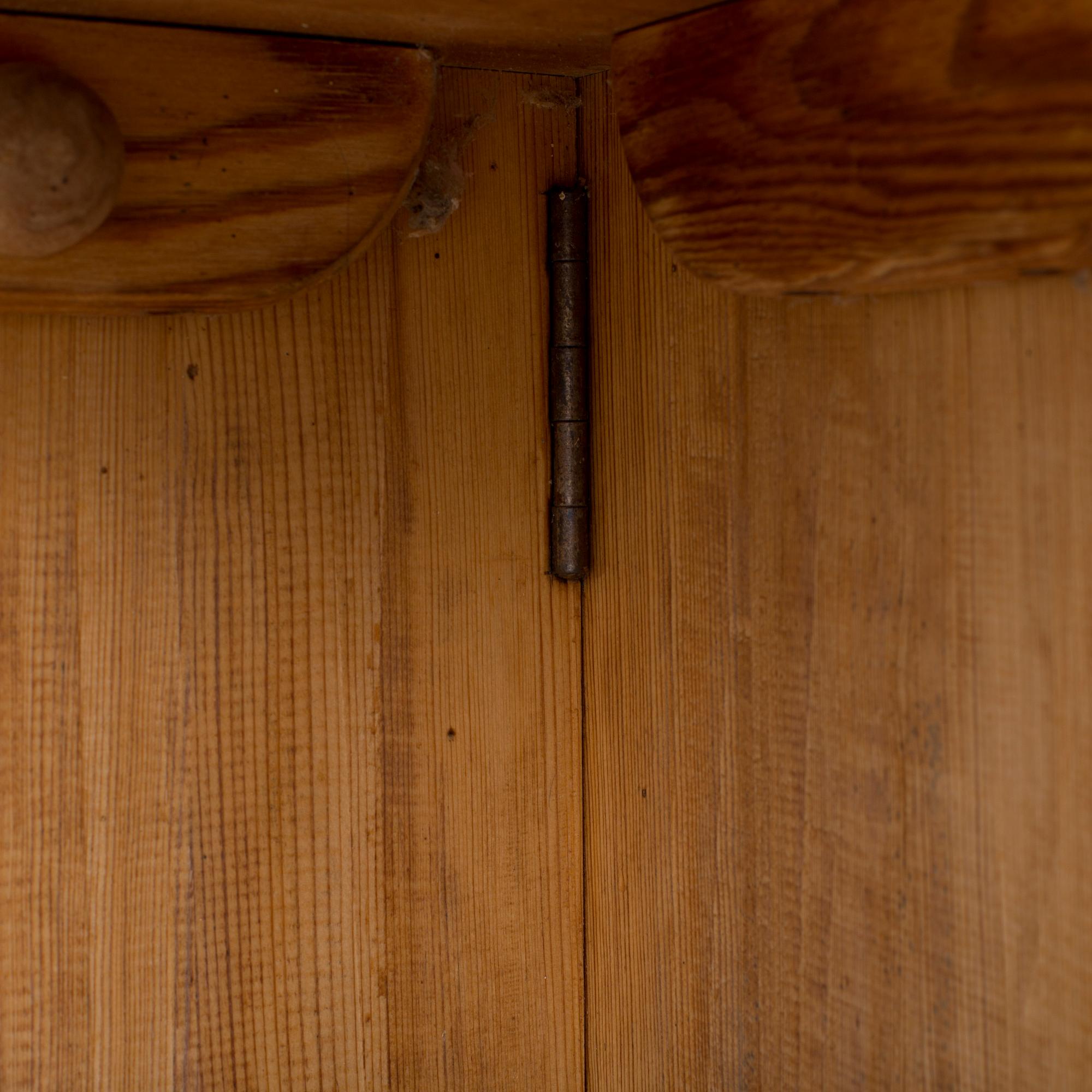 A Swedish pine table, possibly by David Rosén for Nordiska Kompaniet, 1940's-50's.