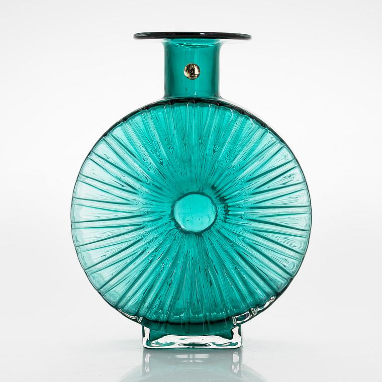 Helena Tynell, a 'Solflaskan' for Riihimäki Glassworks, Finland. In production 1964-1974.