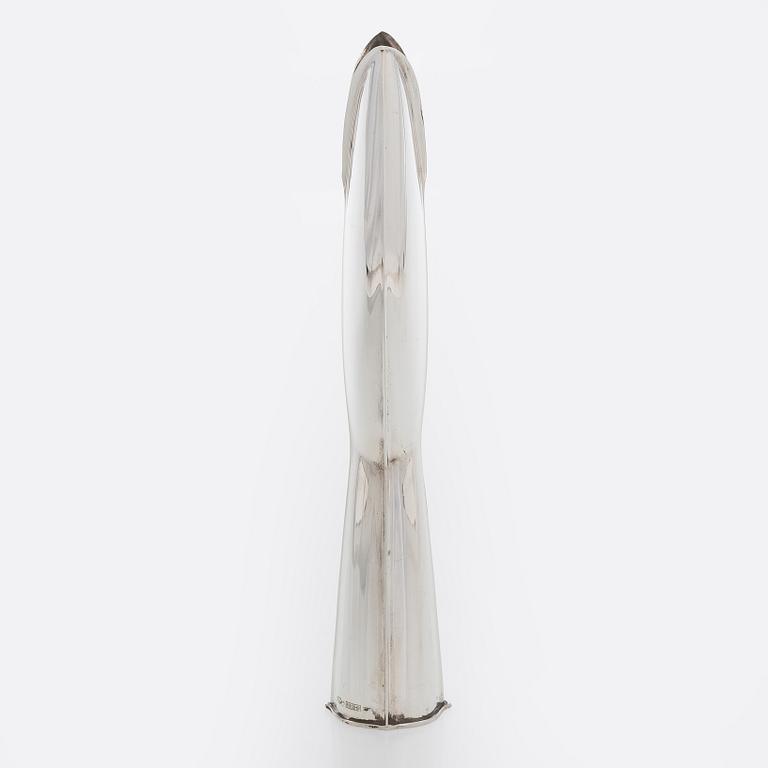 Tapio Wirkkala, a silver vase model TW 2, Kultakeskus, Hämeenlinna 1985.