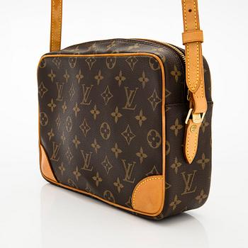 Louis Vuitton, väska, "Trocadero 27".