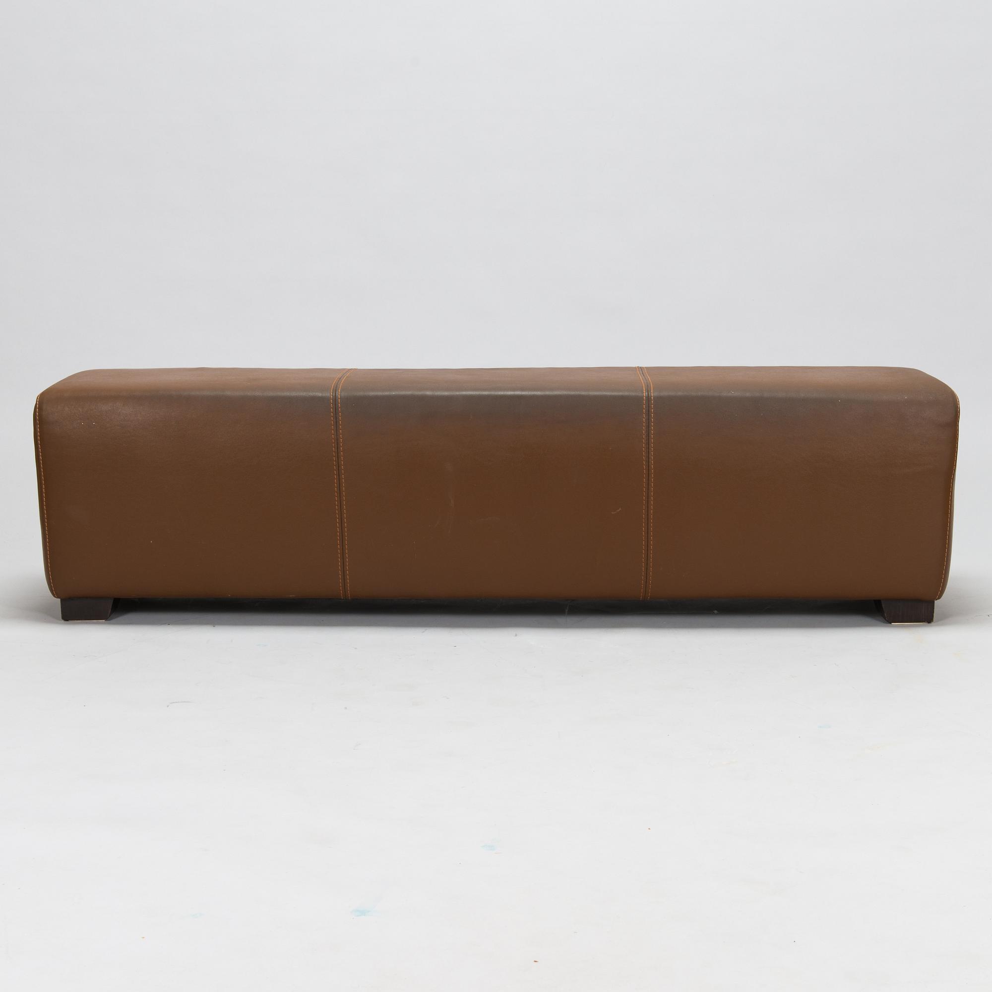 Penkki / rahi Industria Divani e Poltrone, Italien.