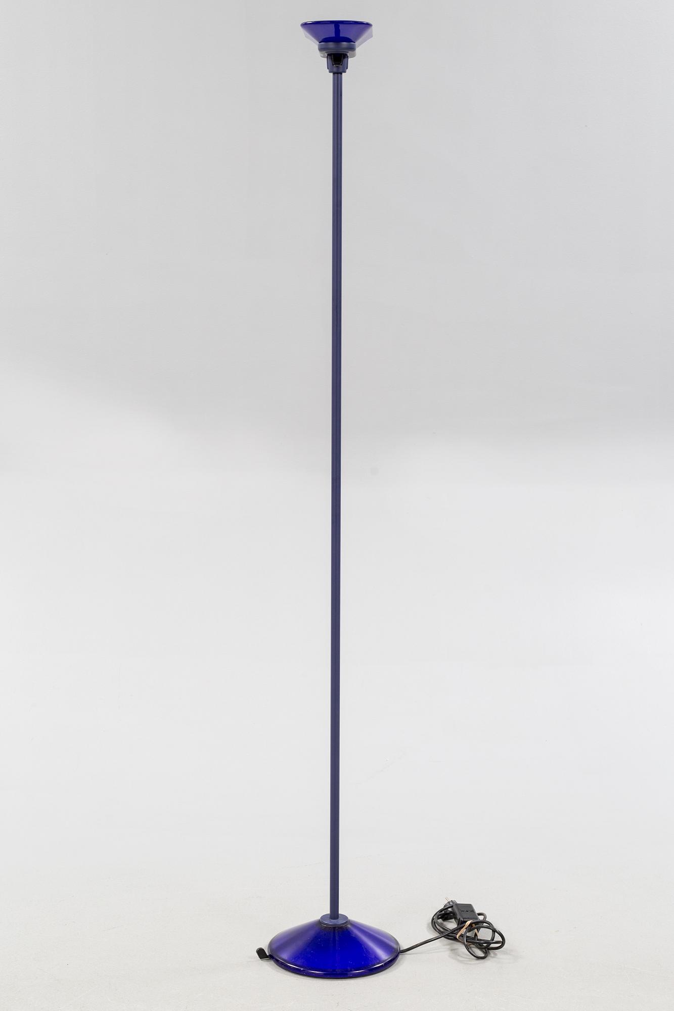 A "Jill" floor lamp, designed by Perry King, Santiago Miranda and Gianluigi Arnaldi approx 1978/1979,  Arteluce/Flos.
