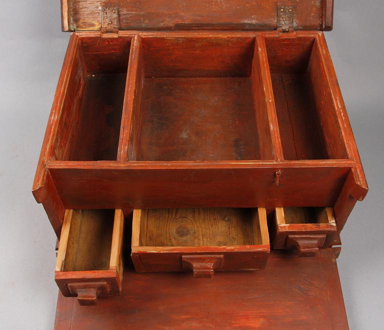 SMYCKE/SKRIVSKRIN. Allmoge, 1800-tal.