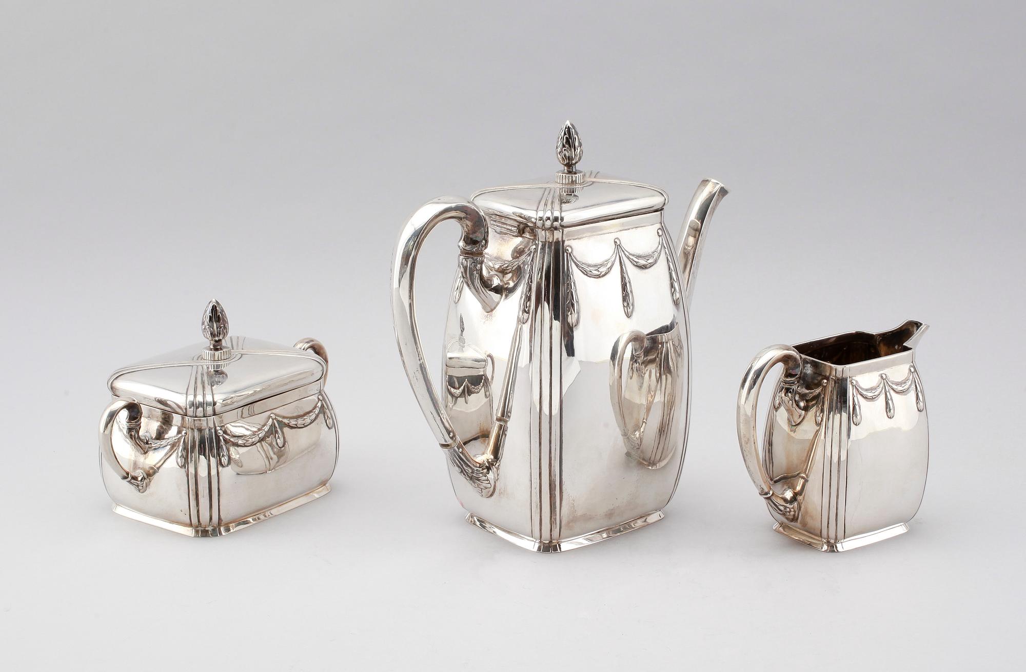 KAFFESERVIS, 3 delar, silver, 1930. Total vikt ca 1080 gram.