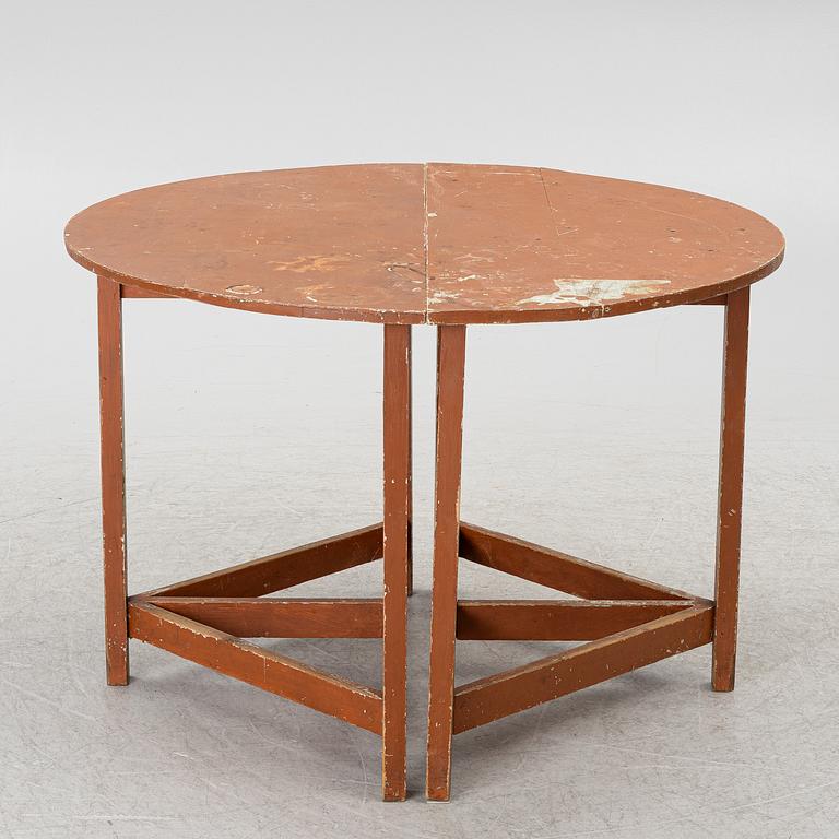 Månbord, ett par, 1800-tal.