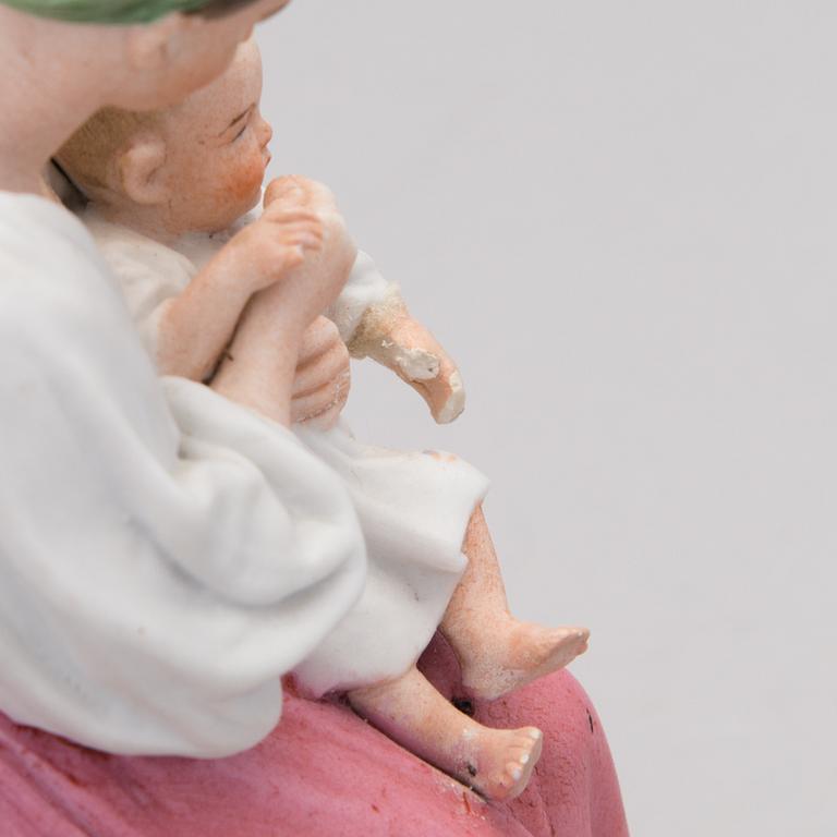 A RUSSIAN POPOV FIGURINE, porcelain, late 19th century.