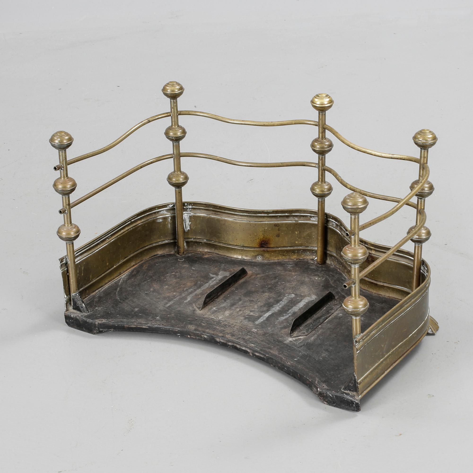 ELDSTADSSOCKEL, 1900-talets första hälft.