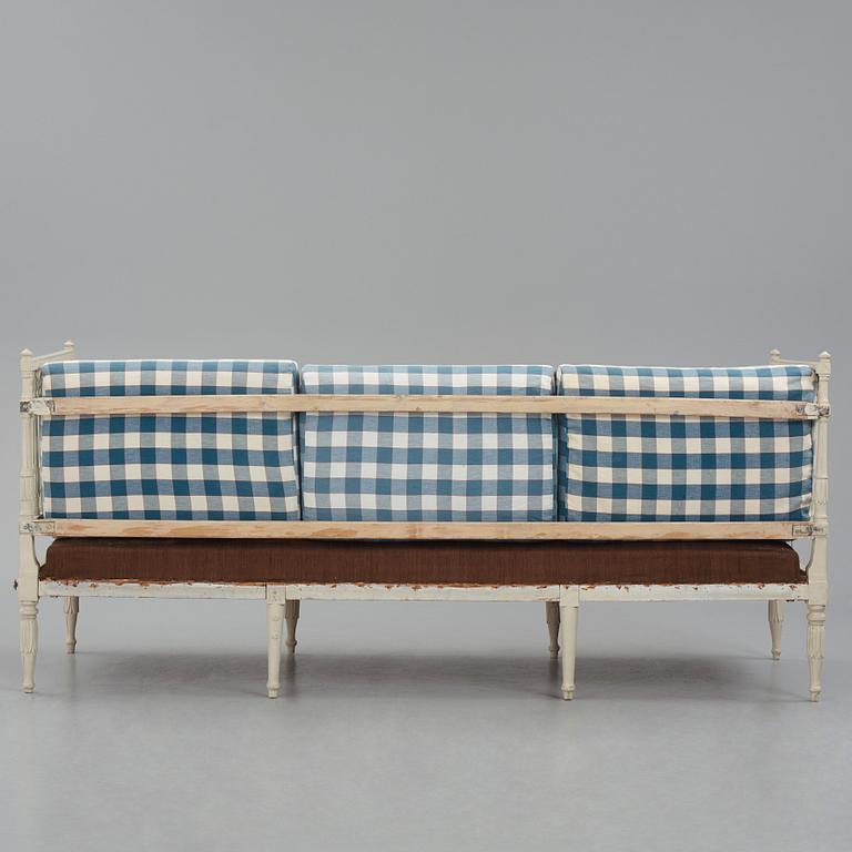 A late Gustavian sofa by Johan Erik Höglander (master 1777-1813), late 18th century.