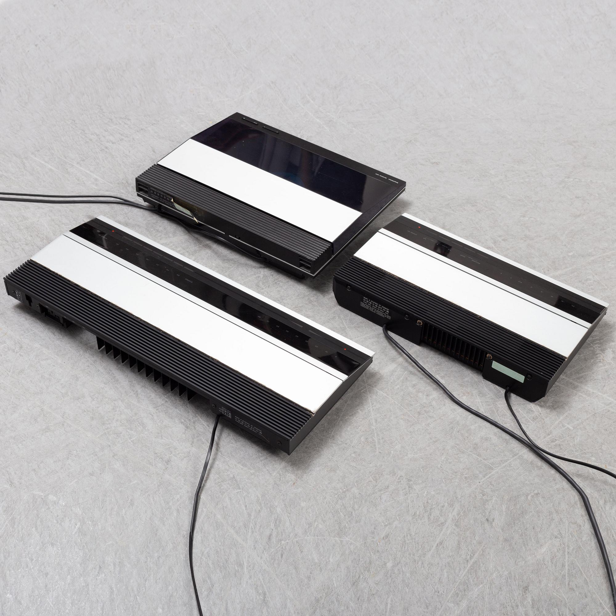 Bang & Olufsen, a three piece stereo set, mid 1980s.