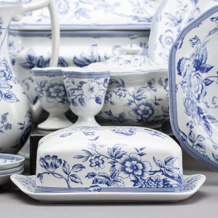 A SET OF 46 PIECES "CLIFTON" DINNER SERVICE BY SPODE FOR LAURA ASHLEY.