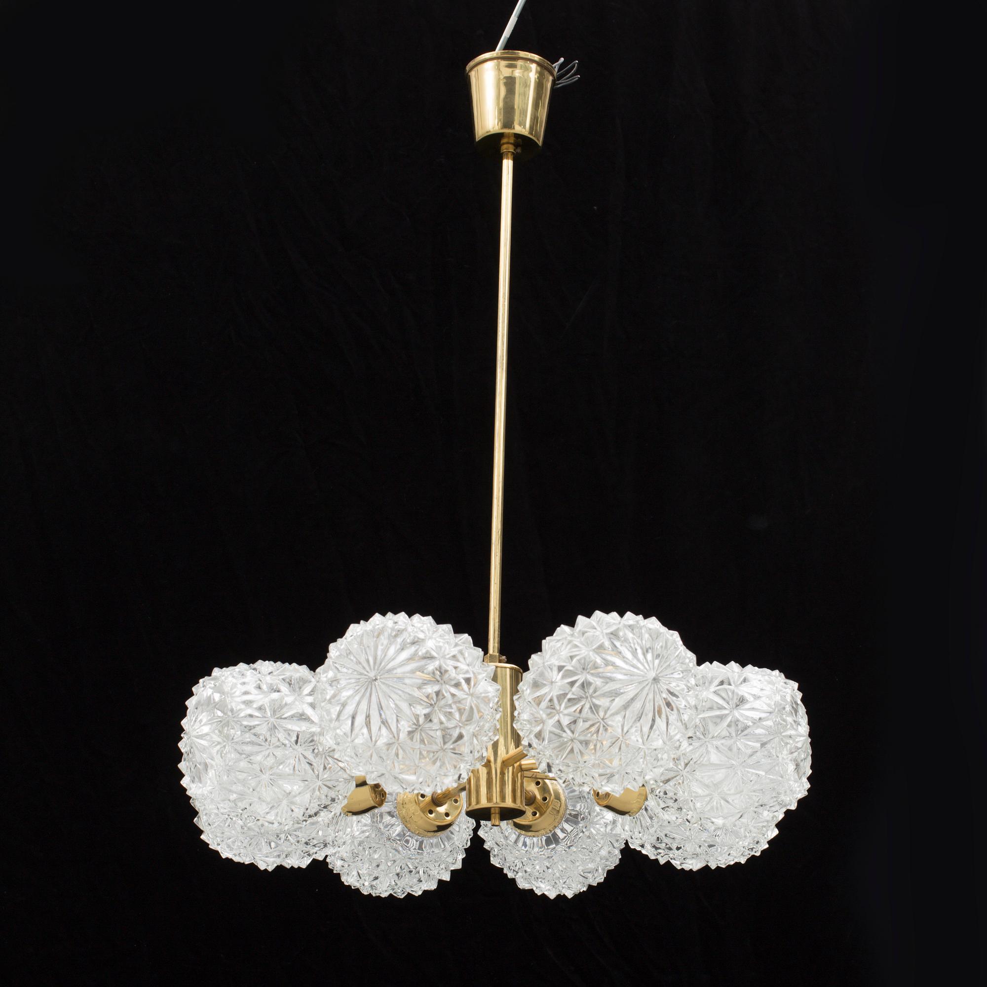 TAKLAMPA, 1960-tal. Höjd 72 cm.