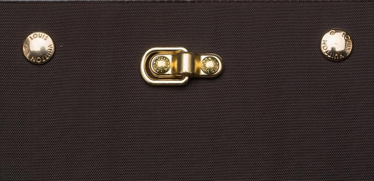 RESEGARDEROB, Louis Vuitton.