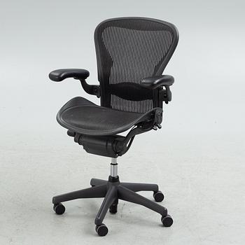 Don Chadwick/Bill Stump, skrivbordsstol, "Aeron", Herman Miller.