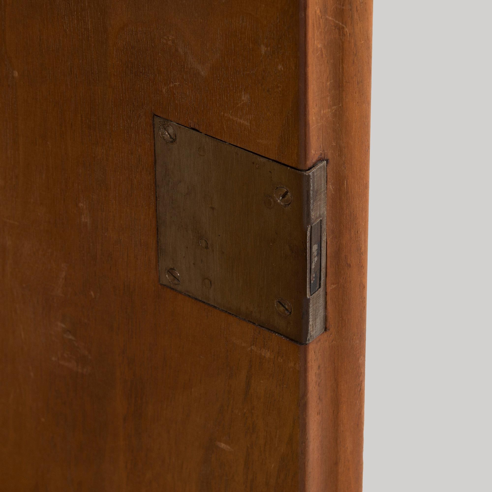 Bokhylla, jugend, Sverige ca 1900. Okänd formgivare.