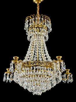 LJUSKRONA, gustaviansk stil, 1900-talets andra hälft. Höjd ca 55 cm.