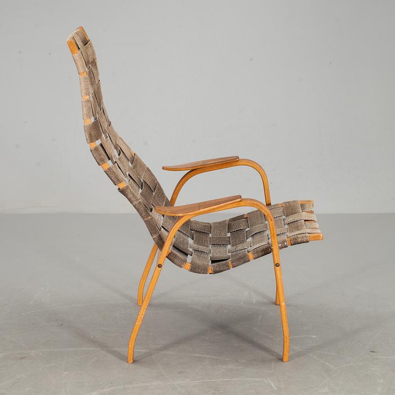 FÅTÖLJ, "Kurva", Yngve Ekström, 1900-talets andra hälft.