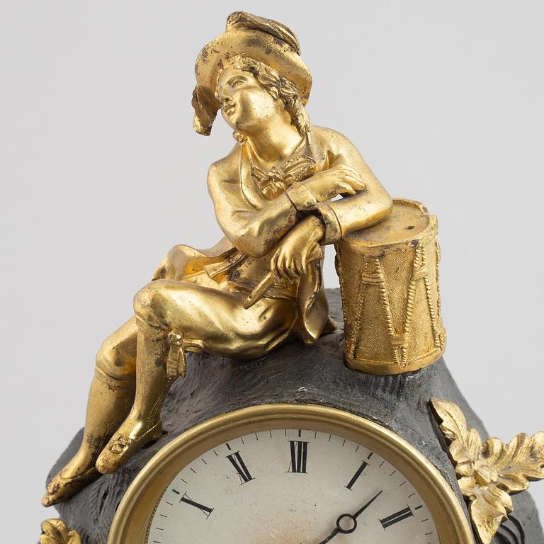 Bordspendyl, förgylld, 1800-tal.