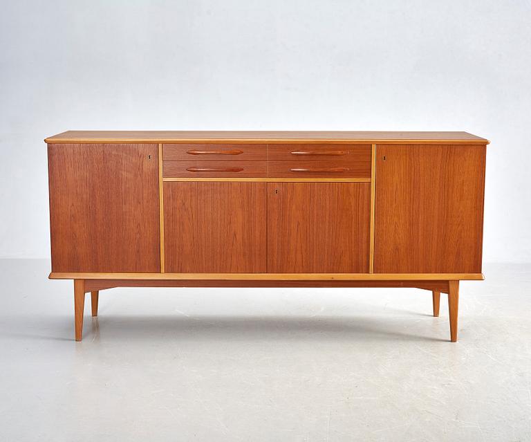 SIDEBOARD, teak, 1960-tal.
