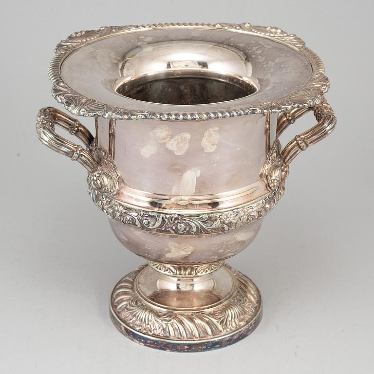 Champagnekylare, pläter EP, England 1900-tal. Louis XVI-stil.