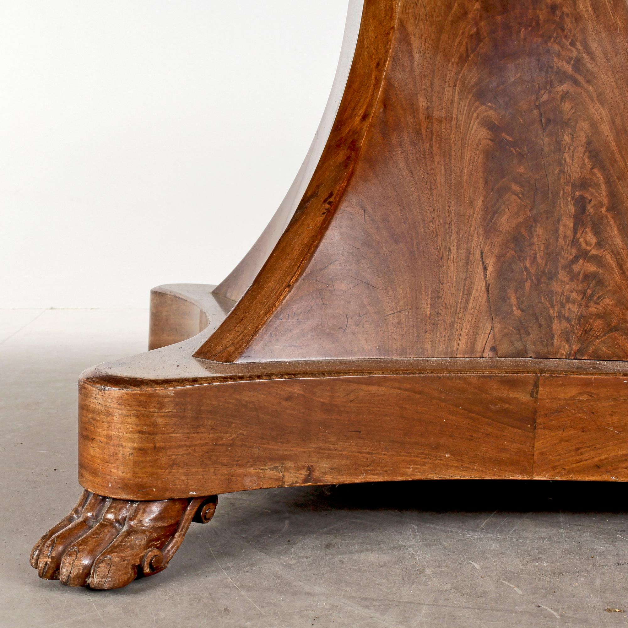 MATBORD, Karl- Johan, 1800-talets första hälft.