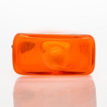 Oiva Toikka, a 'Pompom' bottle signed Oiva Toikka Nuutajärvi Notsjö.