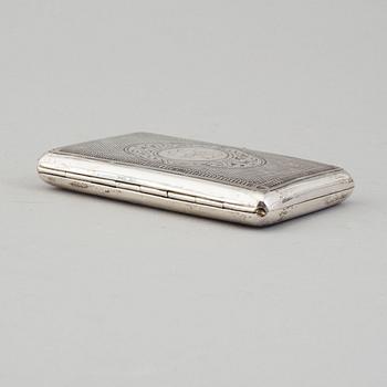 A Russian silver niello covarette case, 1896-1908.