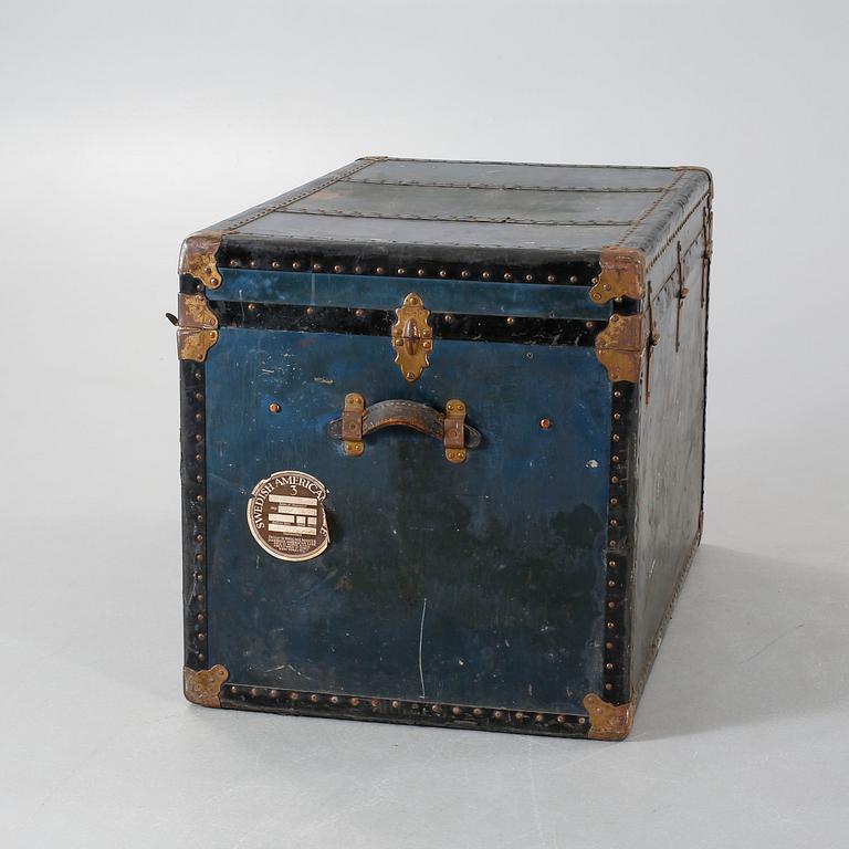 A trunk from A&S Unbreakable Trunks, New York, made in early 20th century.