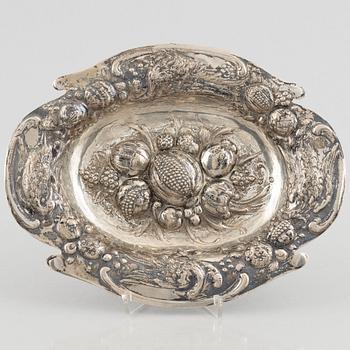 Serving tray, silver 800, Baroque style, 20th Century.