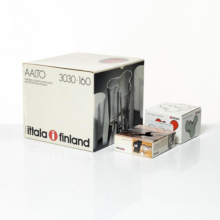 Alvar Aalto, vaser, 3 st och skål "Savoy", glas, samt fat och ljuslykta, Iittala.