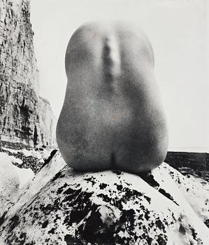 Bill Brandt, "Nude, East Sussex Coast", 1977.