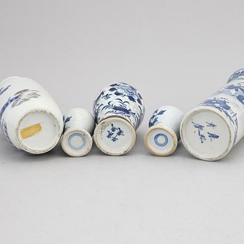 A group of five blue and white vases, Qing dynasty, late 19th/early 20th century.