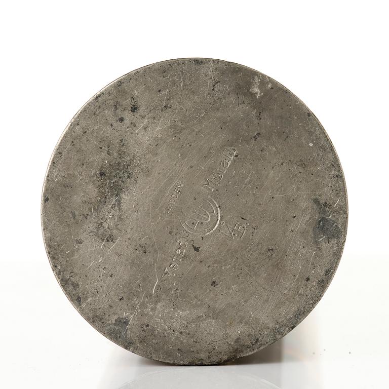 Ivar Ålenius-Björk, vas, "Rörvasen", modell 392, Ystad-Metall, 1930-tal.