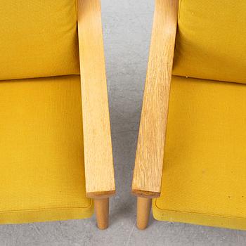 Hans J. Wegner, Hans Wegner, fåtöljer, ett par, modell GE 530, Getama, Gested, Danmark, 1900-talets andra hälft.
