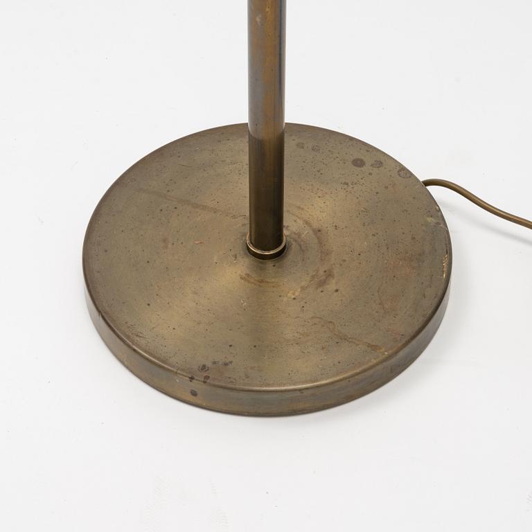 Golvlampa, 1900-talets mitt.