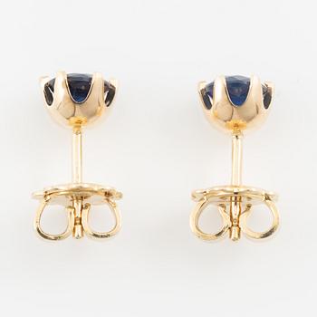 Earrings 14K gold with sapphires.