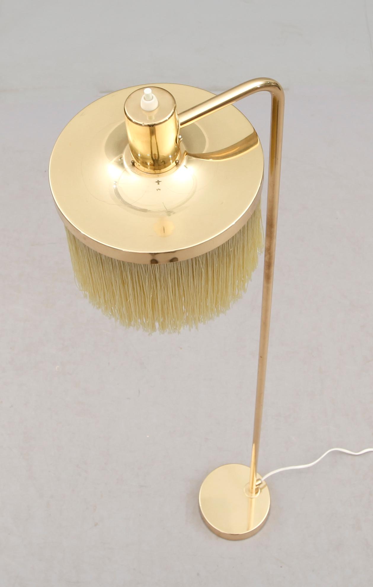 GOLVLAMPA, Hans-Agne Jakobsson, Markaryd, 1900-talets andra hälft.