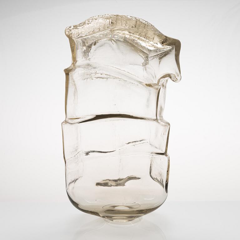 Timo Sarpaneva,  a 'Gladiator' sculpture from the Finlandia series, unsigned. Iittala 1964.