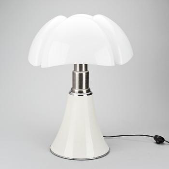 BORDSLAMPA, "Pipistrello", Gae Aulentis för Martinelli Luce. Formgiven 1965.