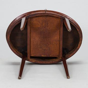 Sivupöytä, 1800-luvun puoliväli.