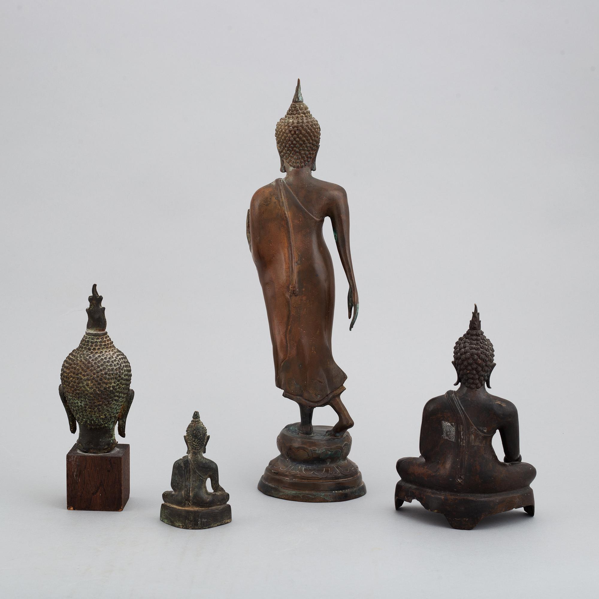 Buddhor, fyra stycken, patinerad metall. Thailand, 1900-tal.