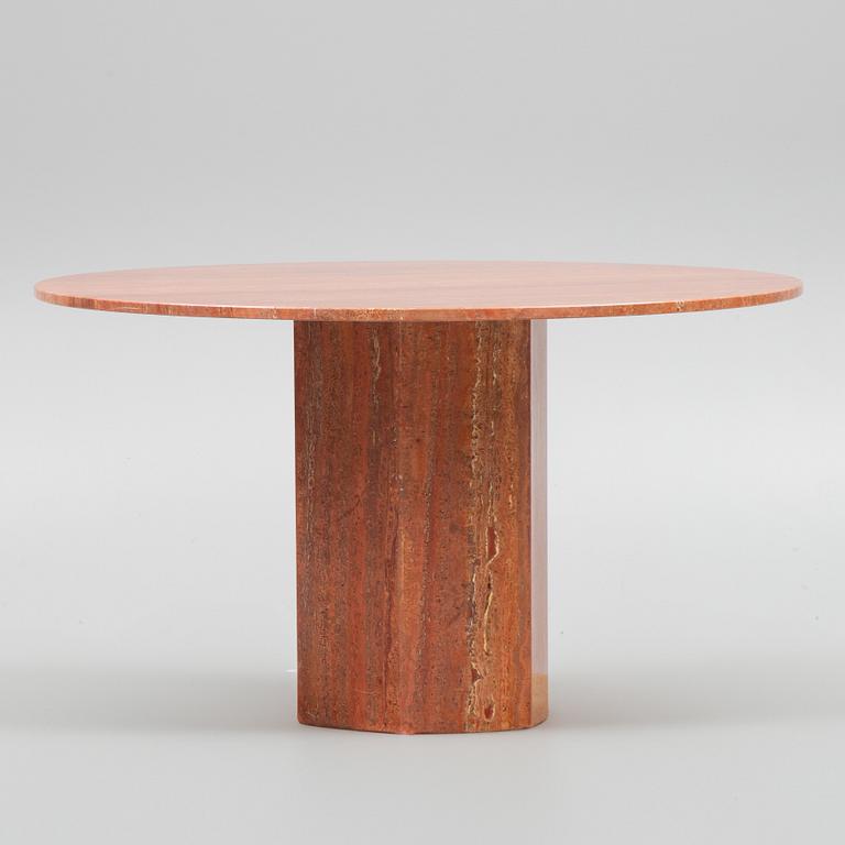 GamFratesi, matbord "Epic Table", Gubi, Danmark.