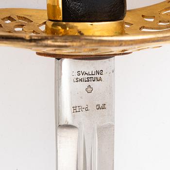 Swedish cavalry officer’s sabre, m/1893, with scabbard.