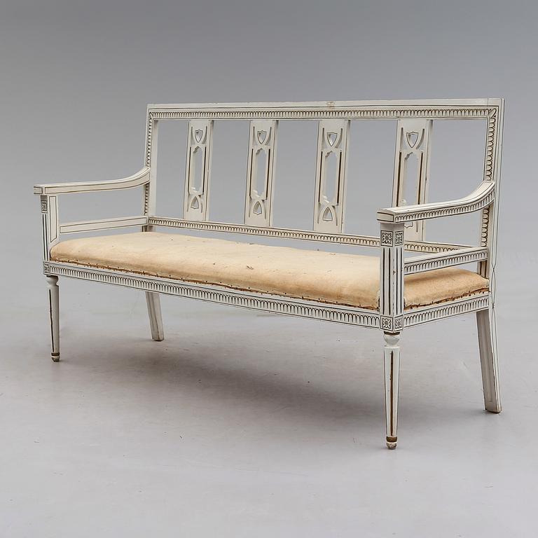 SOFFA, gustaviansk stil, 1900-talets början.