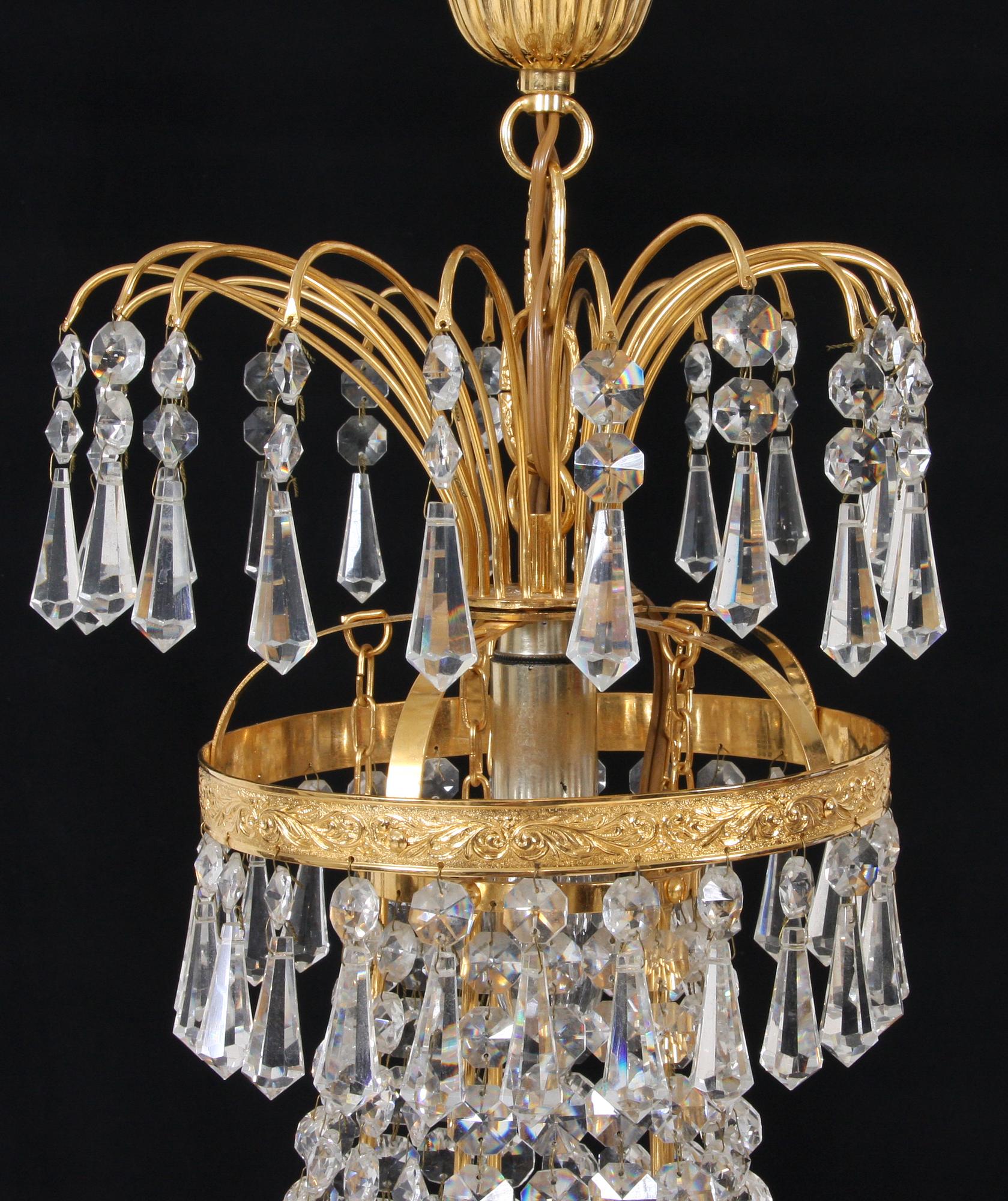 LJUSKRONA, gustaviansk stil, 1900-talets andra hälft. H 60.