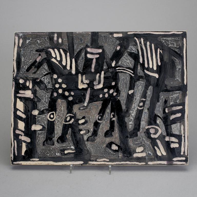 VÄGGPLATTOR, 2 stycken, stengods, Börje Skohg, Gustavsberg. Daterade 71 samt 72.