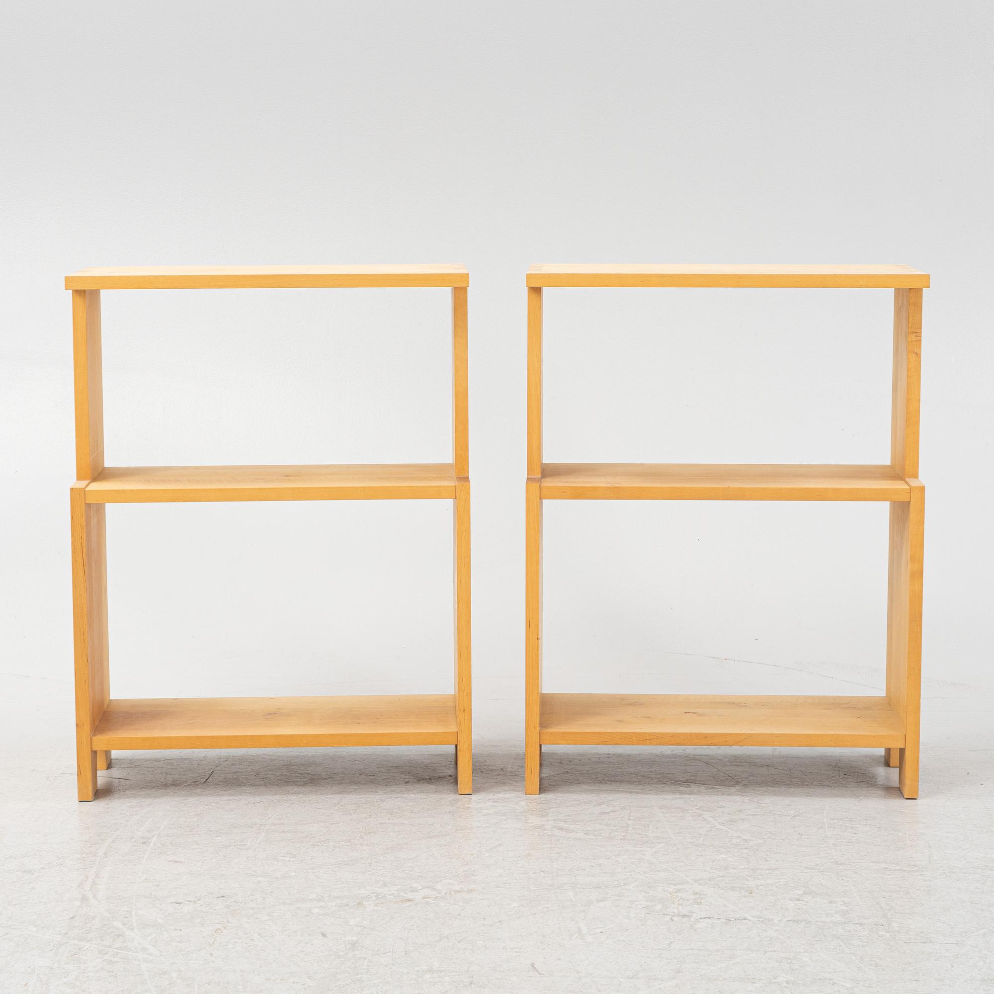 Nirvan Richter, bokhyllor, 2 st, Norrgavel.